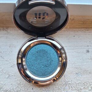 🌿 Urban Decay Single Eyeshadow – Loaded (Swatched Only) 🌟